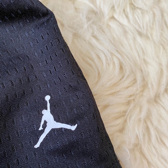 Jordan Dry Fit Black Shorts 18 Months - Picture 3 of 4